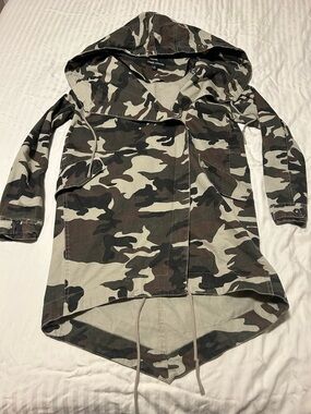 Cookie Couture Camouflage Hooded Jacket - Green/Brown Camo